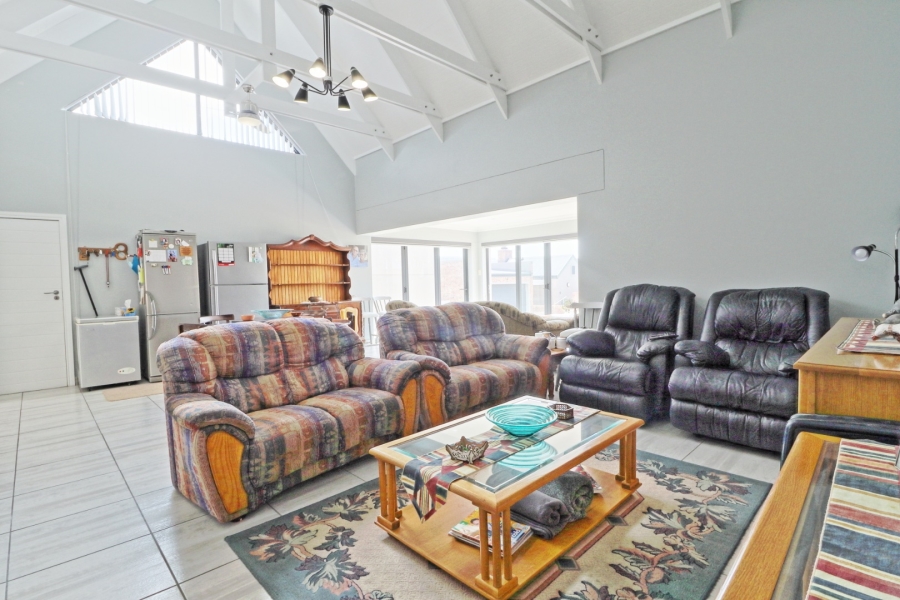 3 Bedroom Property for Sale in Hartenbos Central Western Cape